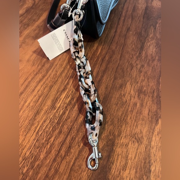 🎄COACH Coachtopia Mini Wavy Black and Silver Leather Hand Bag - Picture 5 of 9